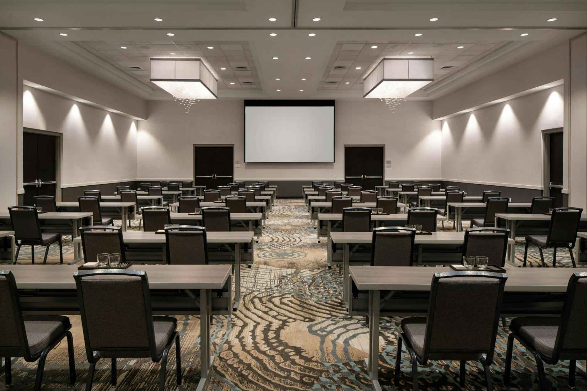 Courtyard By Marriott Scottsdale Salt River Hotel Exterior photo