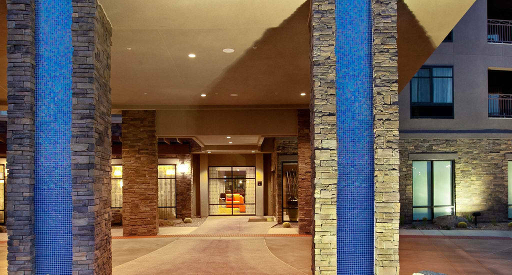 Courtyard By Marriott Scottsdale Salt River Hotel Exterior photo